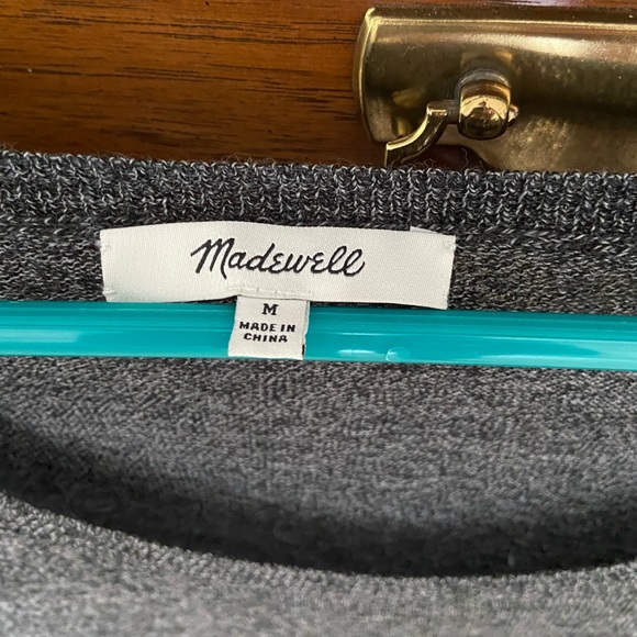 Worn once Madwell size medium shirt - Picture 2 of 3